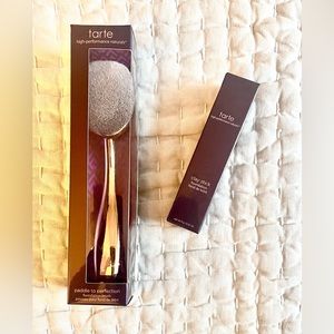 Tarte clay stick foundation in Fair Neutral + Paddle foundation brush